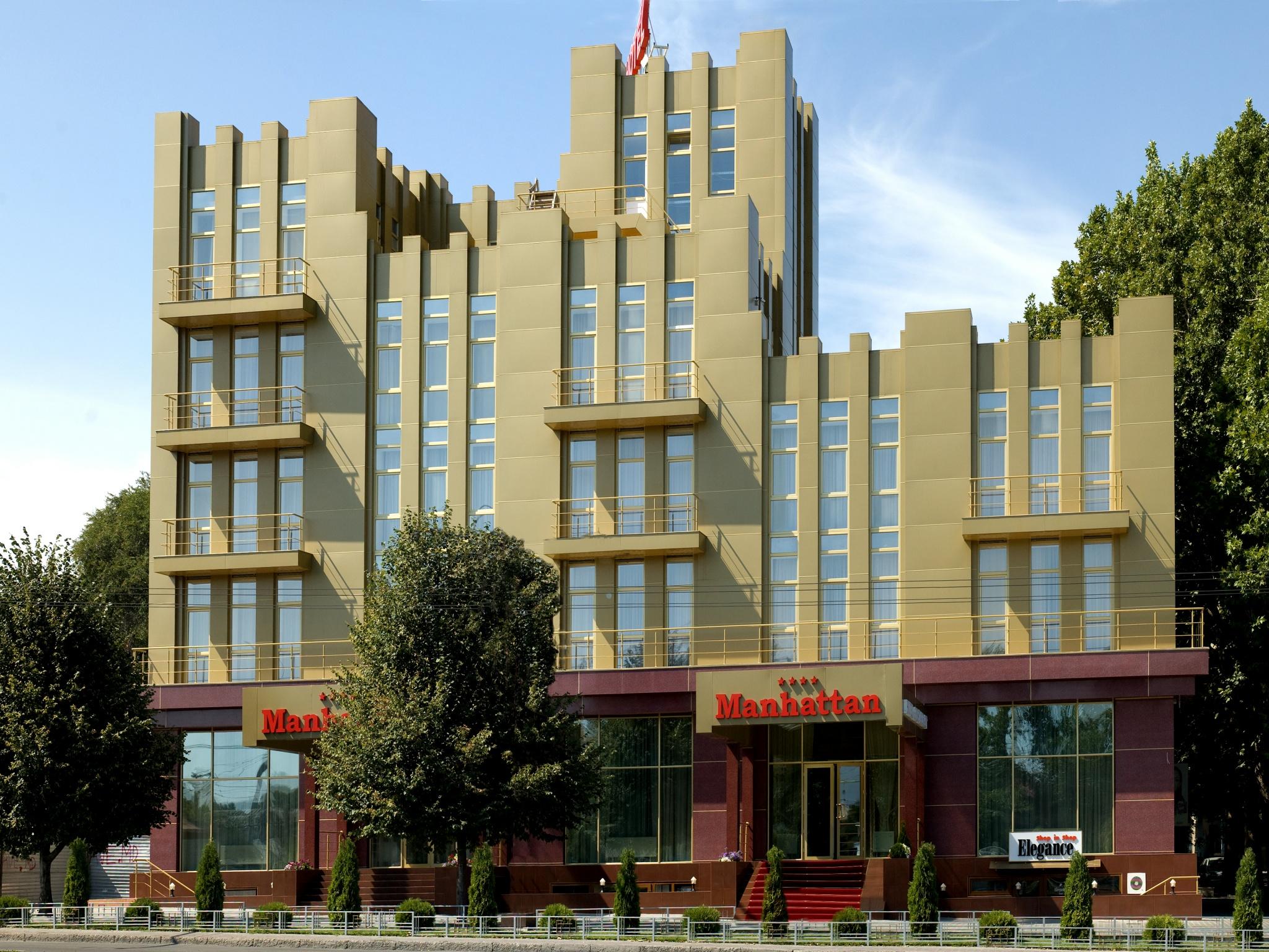 Manhattan Hotel&Restaurant Chisinau Bagian luar foto