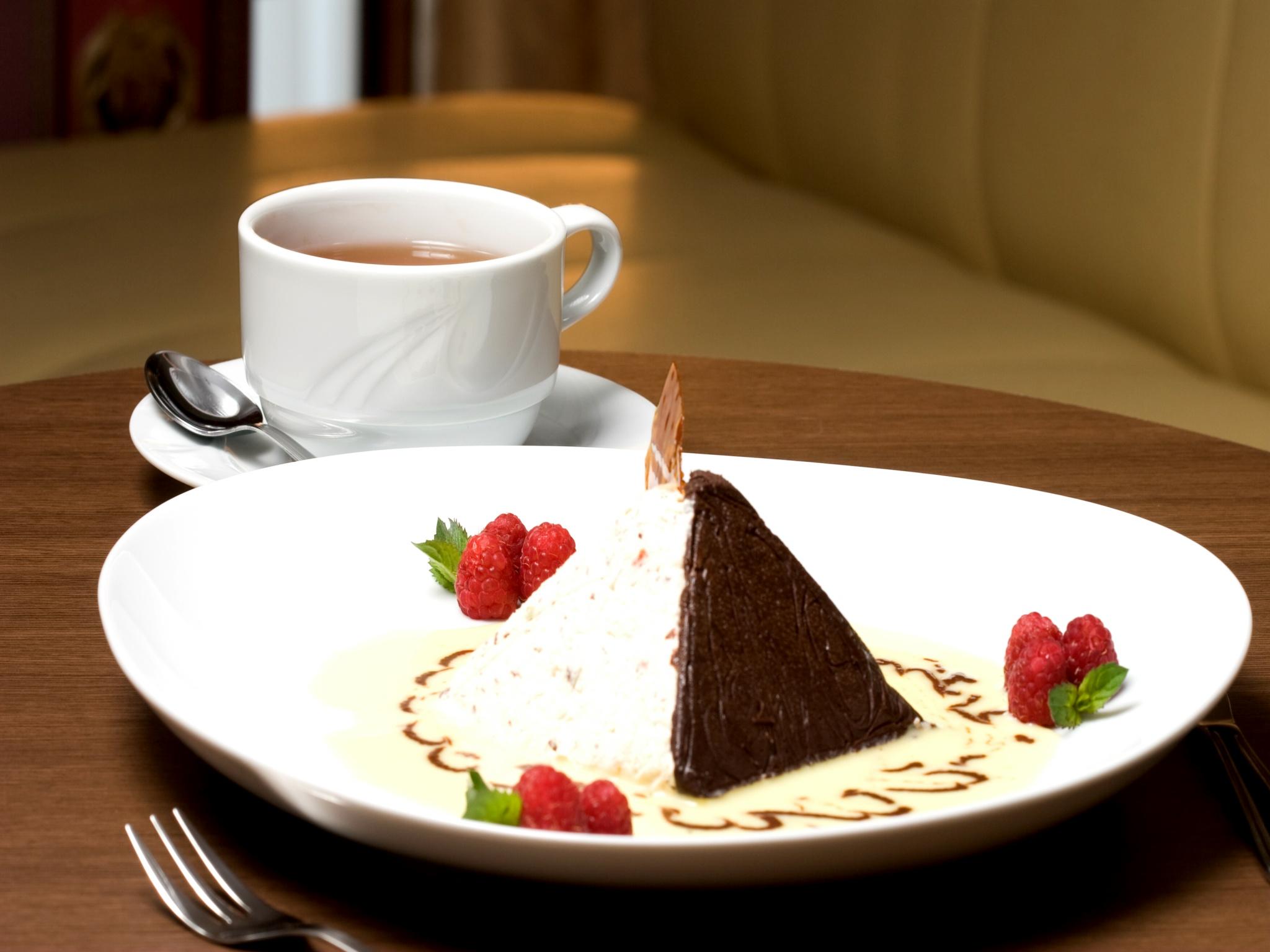 Manhattan Hotel&Restaurant Chisinau Bagian luar foto